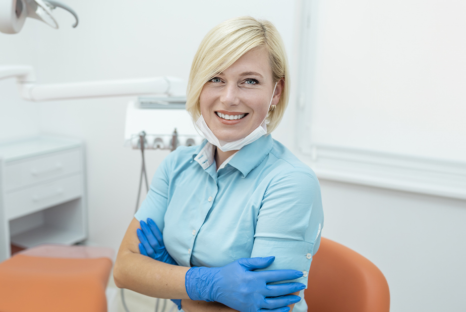 donna lavoratrice in ambito sanitario